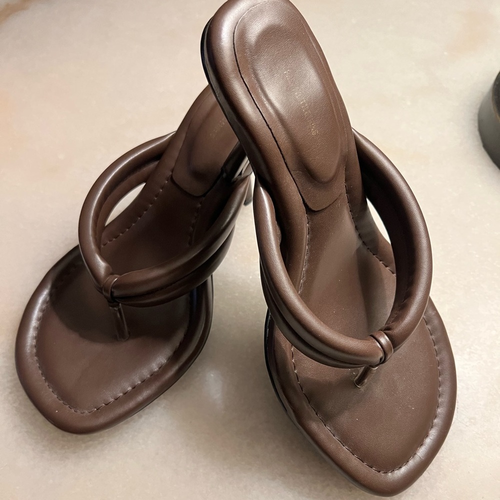 Boohoo Brown Puff Heel